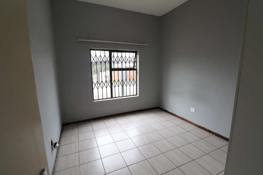 To Let 2 Bedroom Property for Rent in Birchleigh Gauteng
