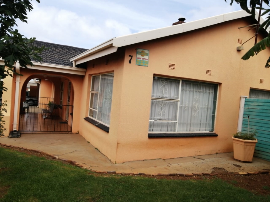 3 Bedroom Property for Sale in Ennerdale Gauteng