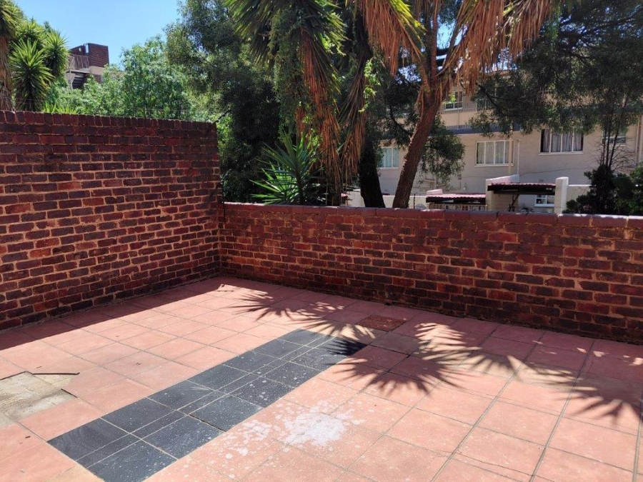 2 Bedroom Property for Sale in Bedford Gardens Gauteng
