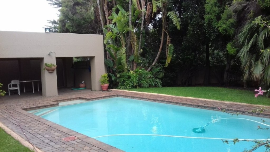 To Let 2 Bedroom Property for Rent in Glenhazel Gauteng