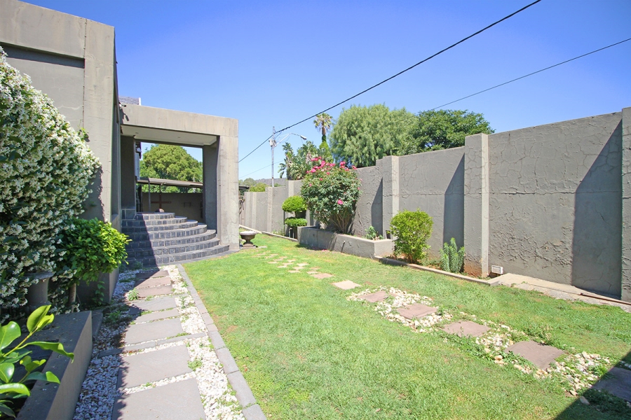 4 Bedroom Property for Sale in Sydenham Gauteng