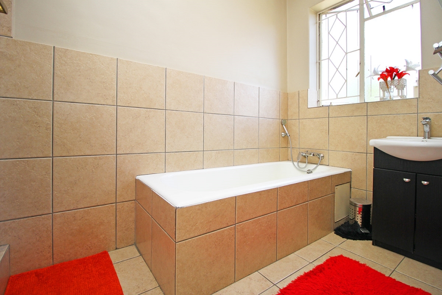 4 Bedroom Property for Sale in Sydenham Gauteng