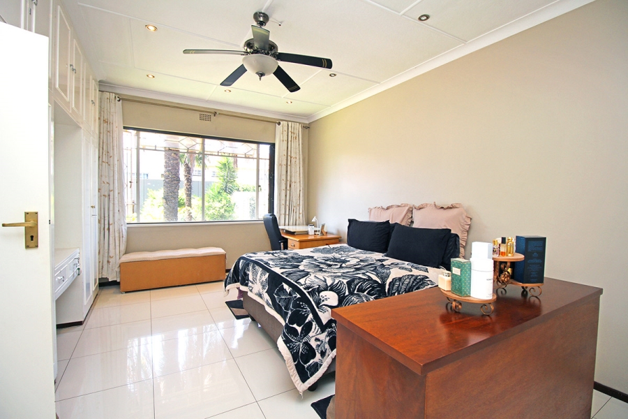 4 Bedroom Property for Sale in Sydenham Gauteng