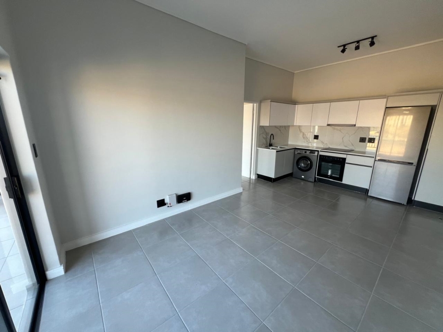 To Let 1 Bedroom Property for Rent in Waterfall Gauteng