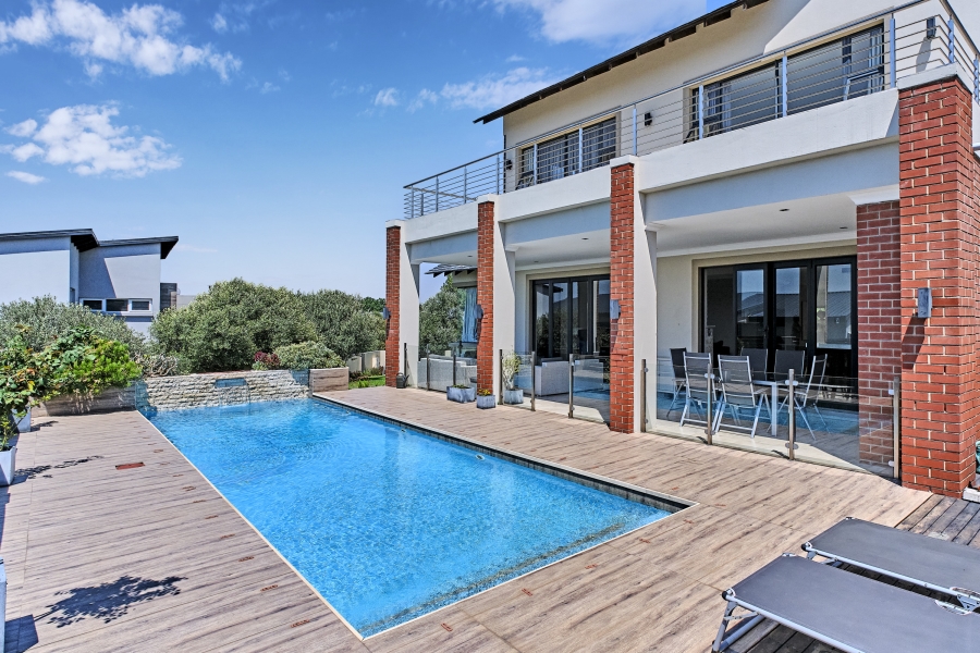 To Let 5 Bedroom Property for Rent in Waterfall Country Estate Gauteng
