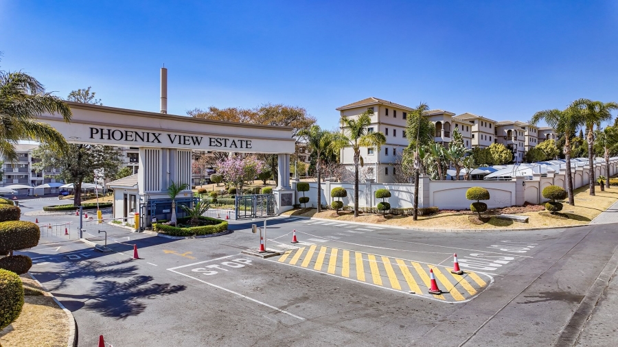 2 Bedroom Property for Sale in Noordwyk Gauteng