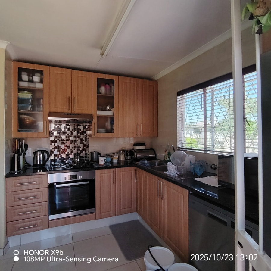 3 Bedroom Property for Sale in Vorna Valley Gauteng