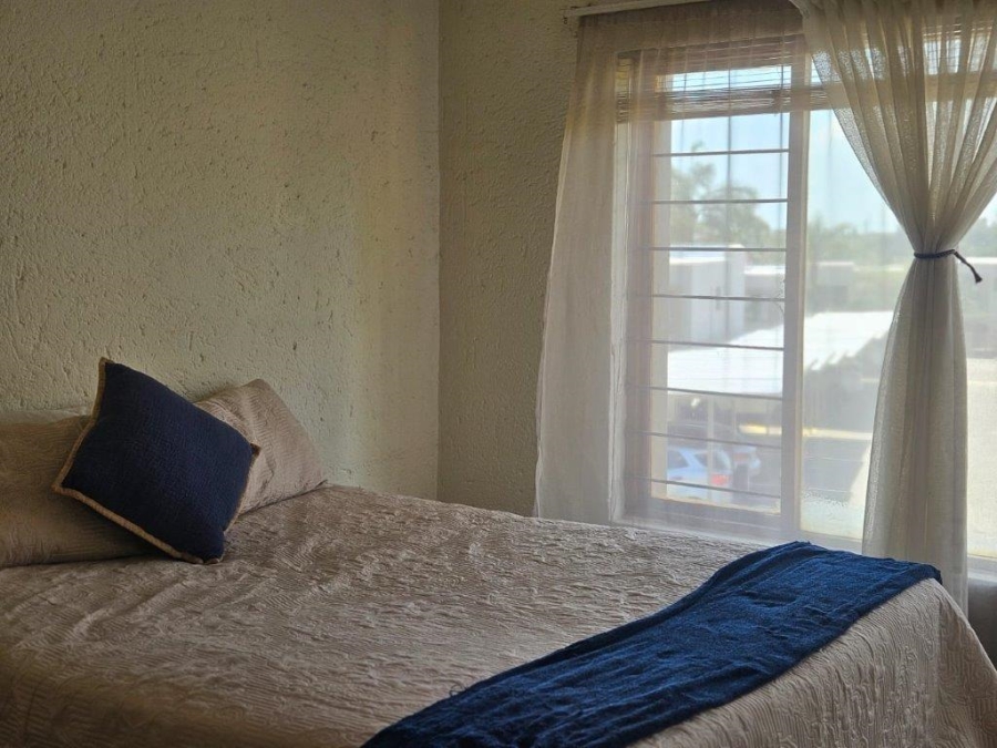 2 Bedroom Property for Sale in Marais Steyn Park Gauteng