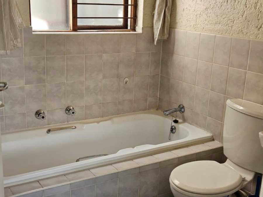 2 Bedroom Property for Sale in Marais Steyn Park Gauteng