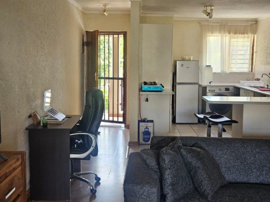 2 Bedroom Property for Sale in Marais Steyn Park Gauteng