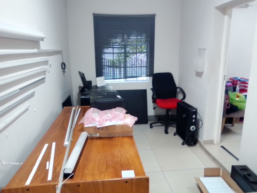 6 Bedroom Property for Sale in Edendale Gauteng