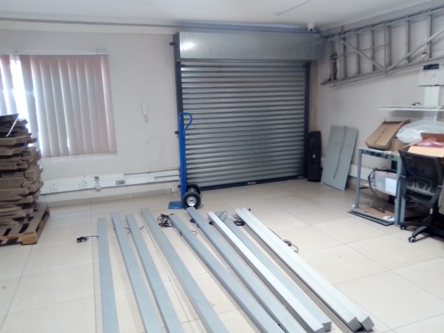 6 Bedroom Property for Sale in Edendale Gauteng