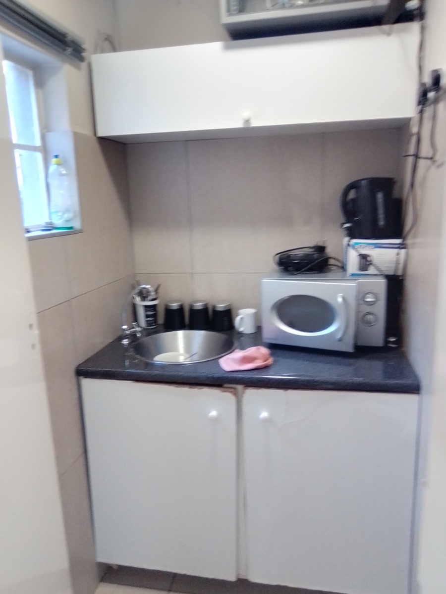 6 Bedroom Property for Sale in Edendale Gauteng