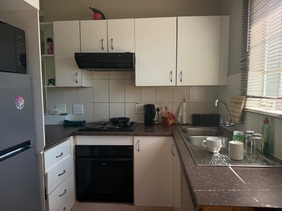 2 Bedroom Property for Sale in Wilgeheuwel Gauteng