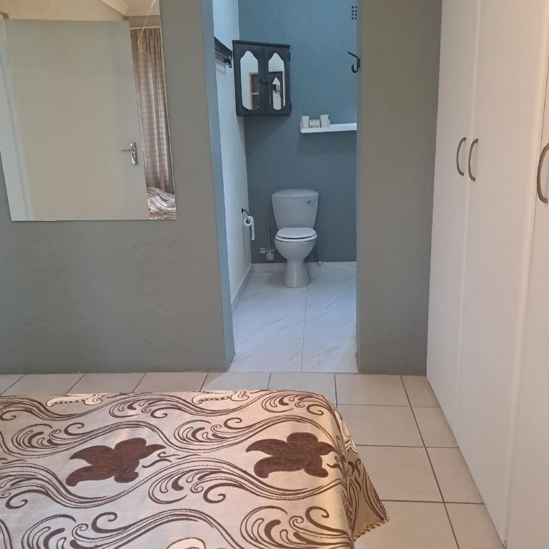 To Let 1 Bedroom Property for Rent in Sandringham Gauteng