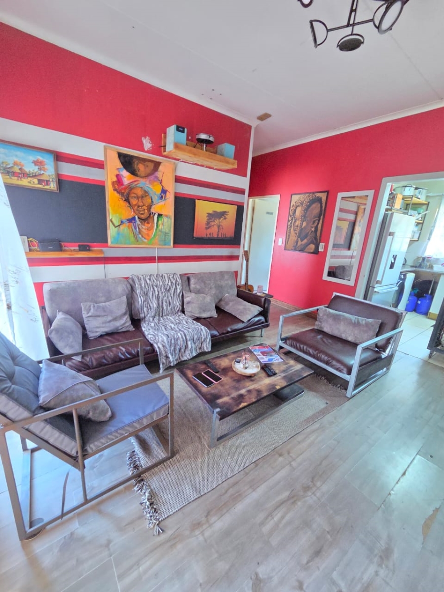 2 Bedroom Property for Sale in Wilgeheuwel Gauteng