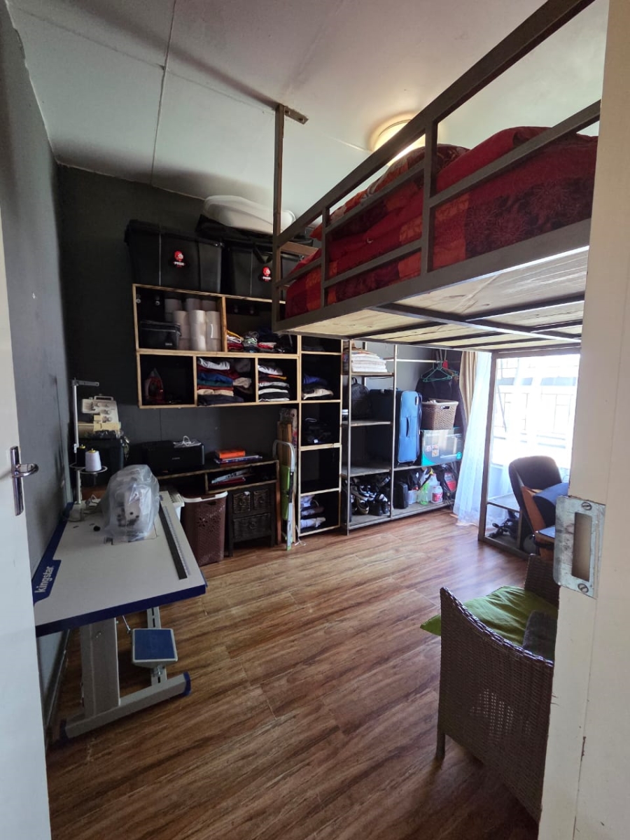 2 Bedroom Property for Sale in Wilgeheuwel Gauteng