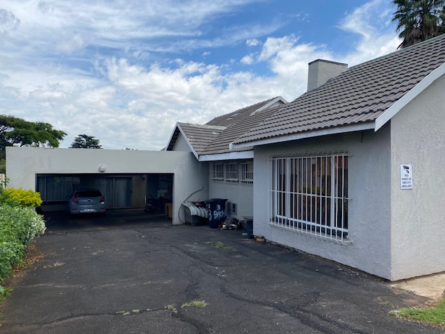 3 Bedroom Property for Sale in Buurendal Gauteng