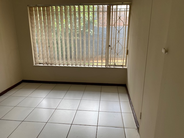 3 Bedroom Property for Sale in Buurendal Gauteng