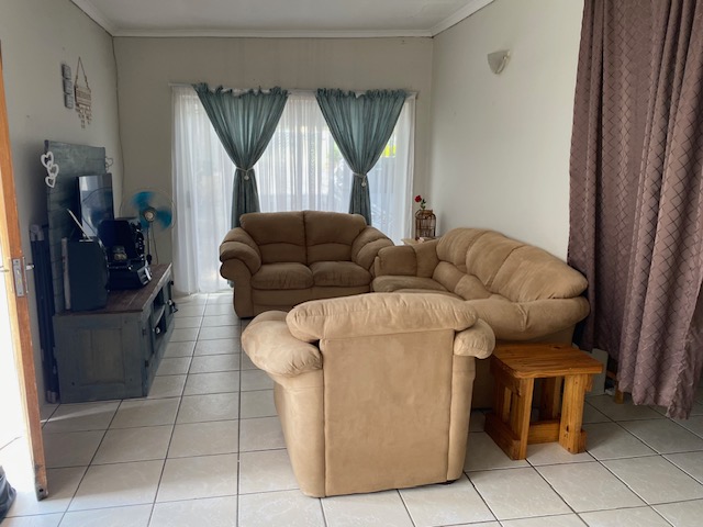 3 Bedroom Property for Sale in Buurendal Gauteng