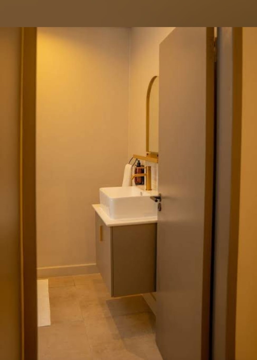 1 Bedroom Property for Sale in Sandown Gauteng