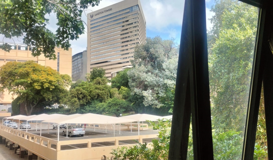 1 Bedroom Property for Sale in Sandown Gauteng