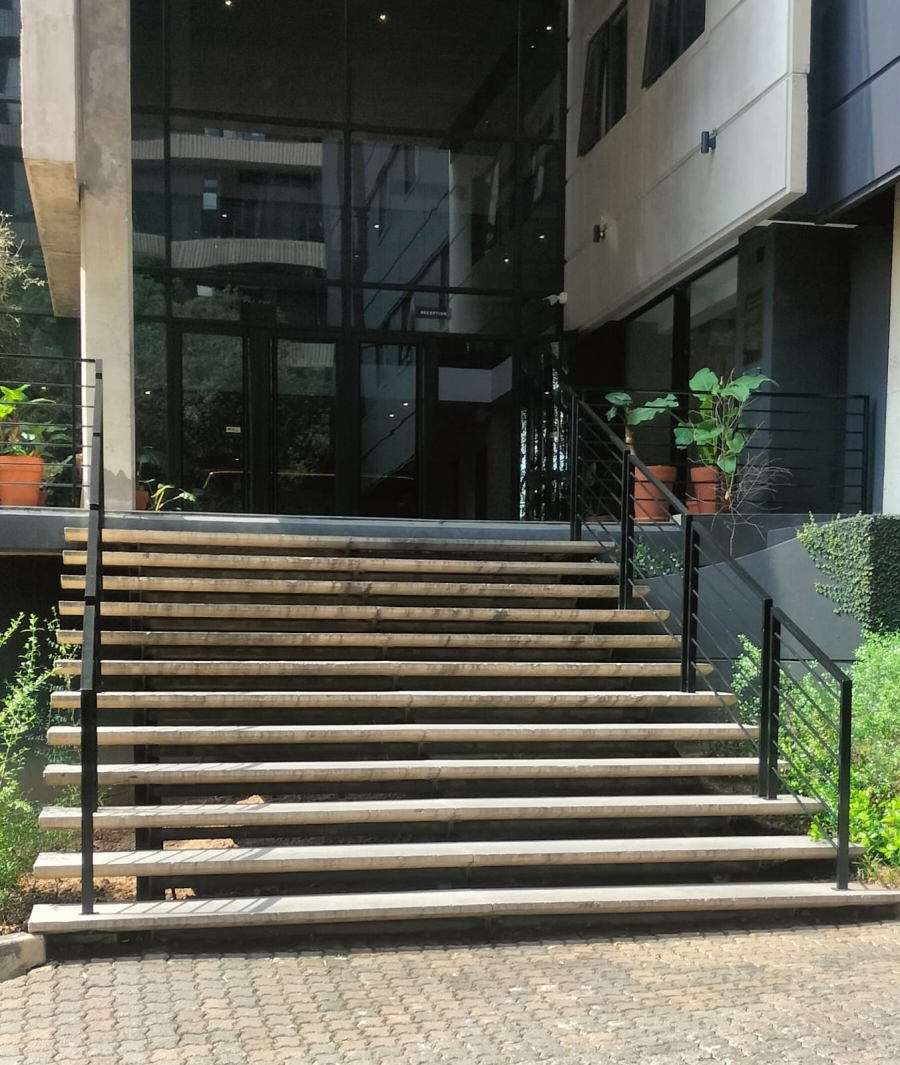 1 Bedroom Property for Sale in Sandown Gauteng