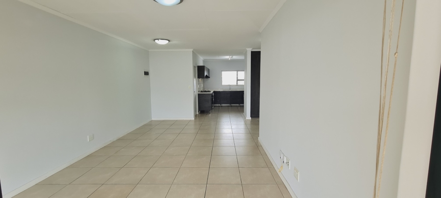 To Let 2 Bedroom Property for Rent in Greenstone Hill Gauteng