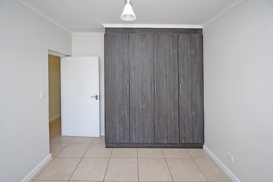 To Let 3 Bedroom Property for Rent in Greenstone Hill Gauteng