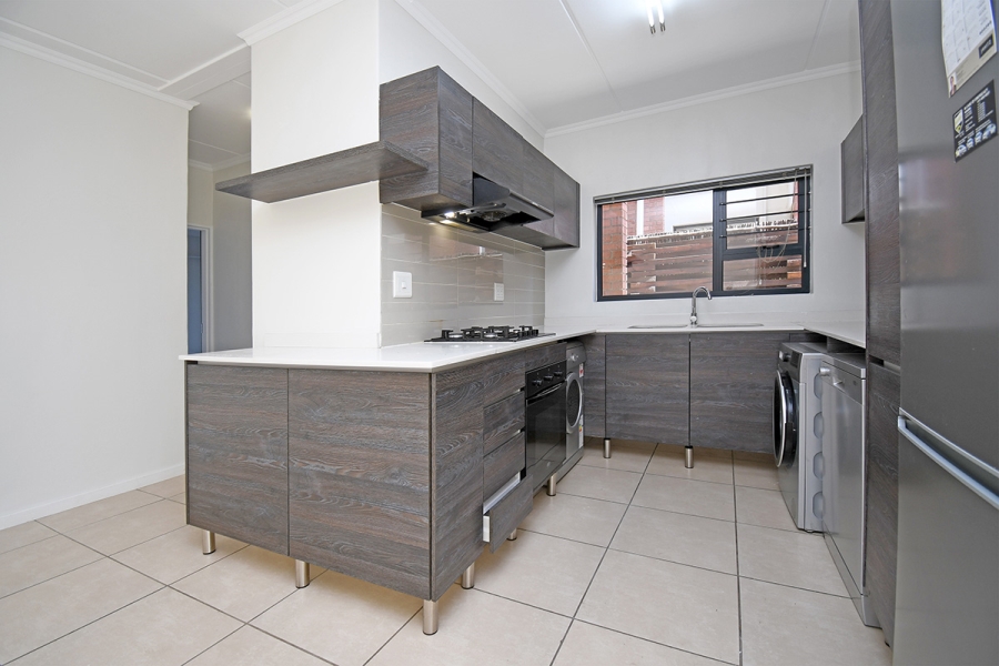 To Let 3 Bedroom Property for Rent in Greenstone Hill Gauteng