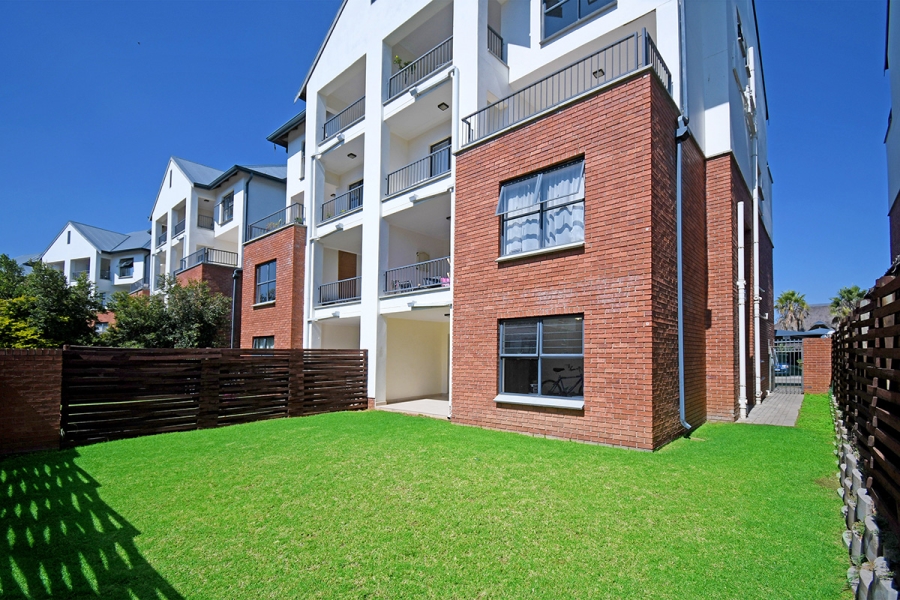 To Let 3 Bedroom Property for Rent in Greenstone Hill Gauteng