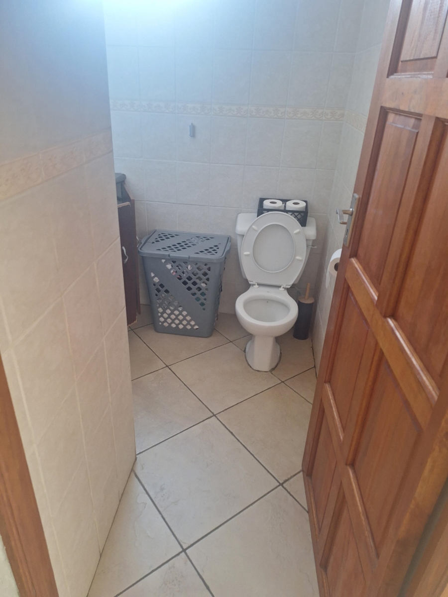 2 Bedroom Property for Sale in Corlett Gardens Gauteng