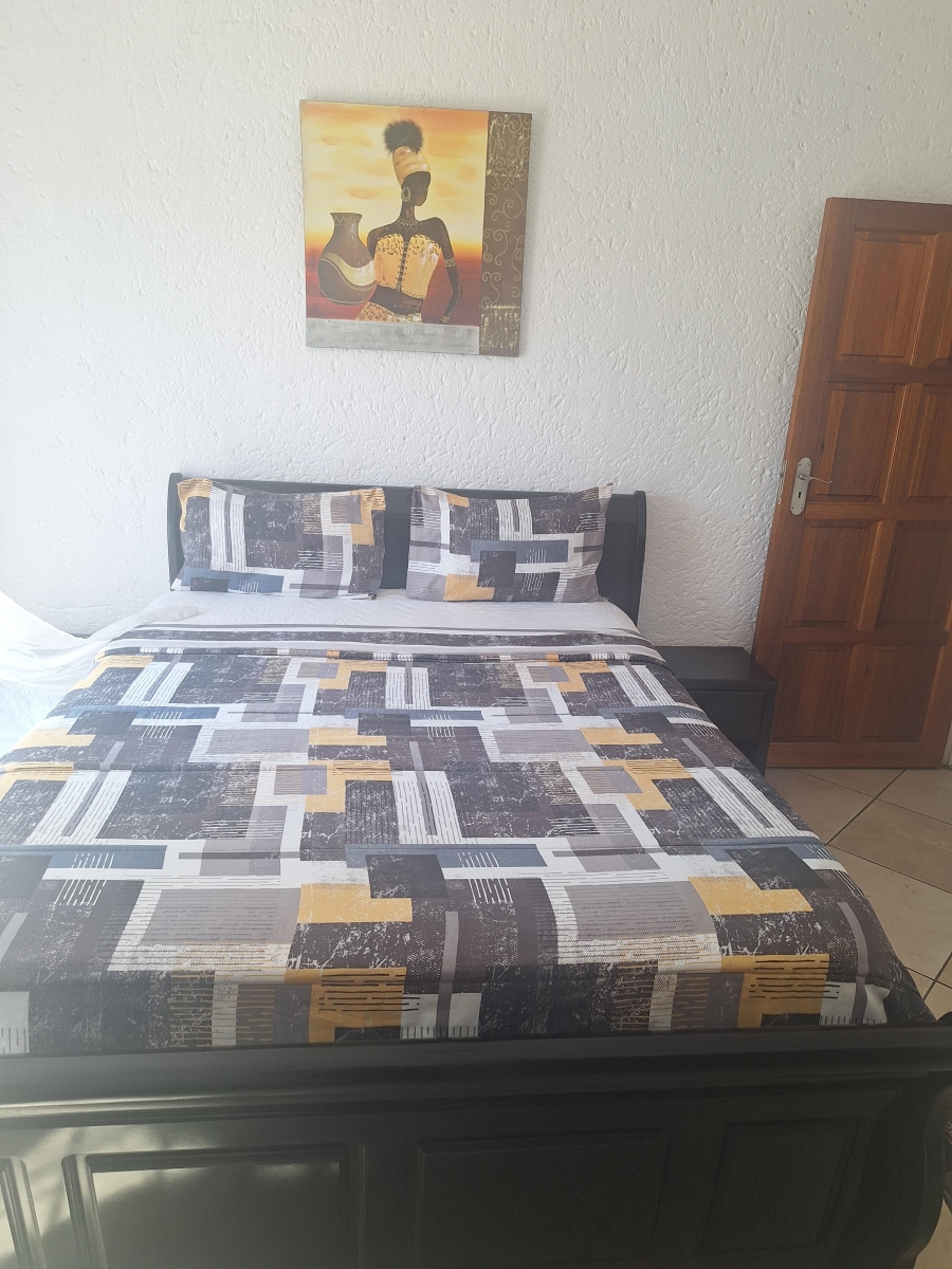 2 Bedroom Property for Sale in Corlett Gardens Gauteng