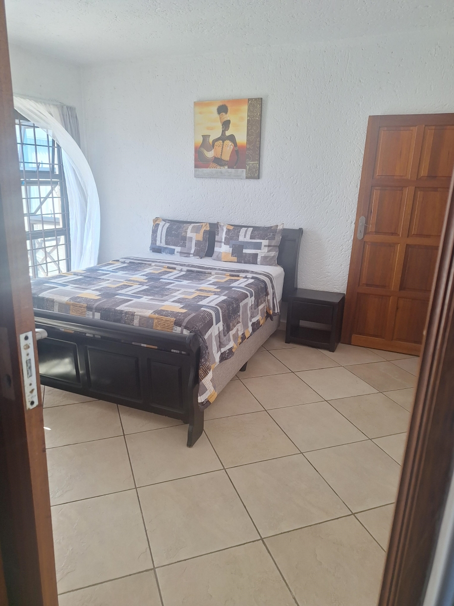2 Bedroom Property for Sale in Corlett Gardens Gauteng