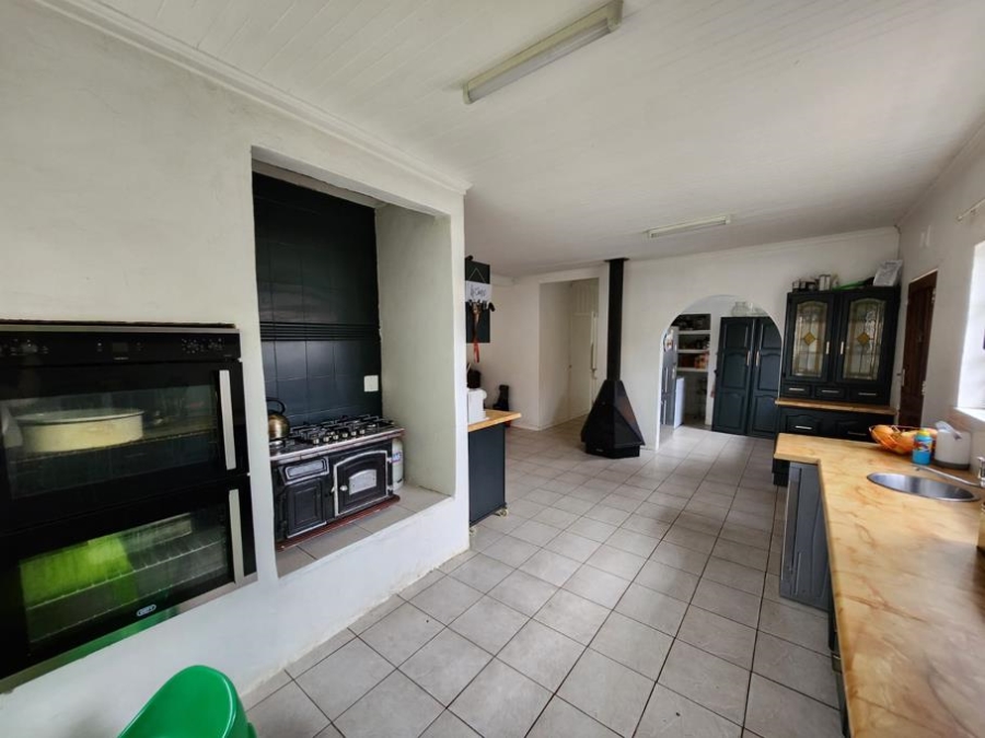 To Let 5 Bedroom Property for Rent in Dalpark Proper Gauteng