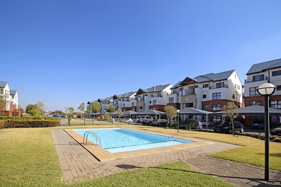 To Let 2 Bedroom Property for Rent in Greenstone Hill Gauteng