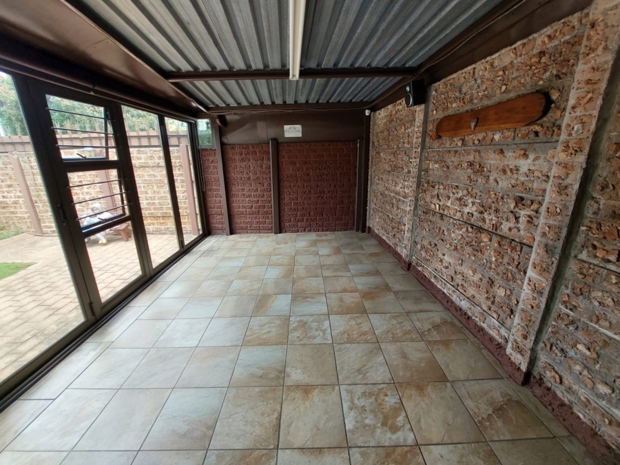 3 Bedroom Property for Sale in Brenthurst Gauteng