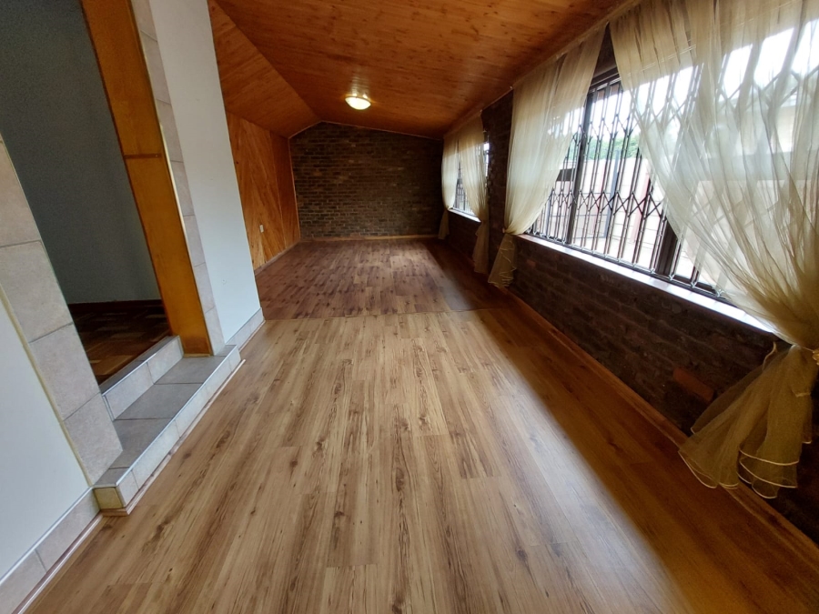 3 Bedroom Property for Sale in Brenthurst Gauteng