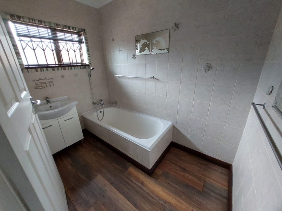 3 Bedroom Property for Sale in Brenthurst Gauteng