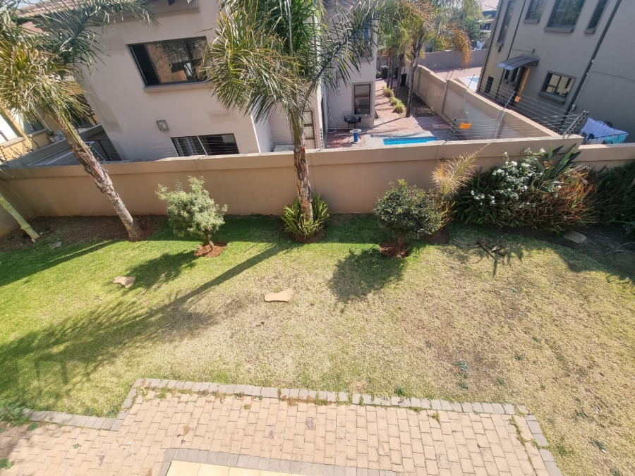 To Let 3 Bedroom Property for Rent in Sonneveld Gauteng