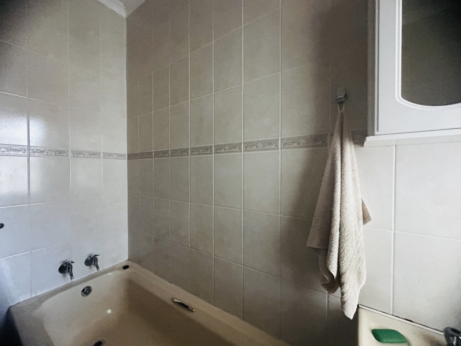 3 Bedroom Property for Sale in Brakpan Central Gauteng