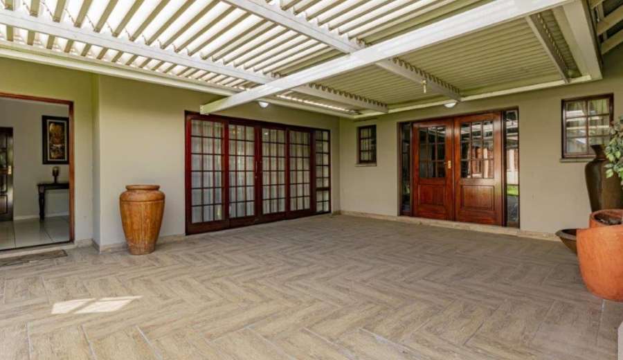 4 Bedroom Property for Sale in Elma Park Gauteng