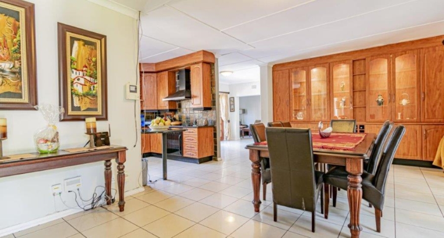 4 Bedroom Property for Sale in Elma Park Gauteng