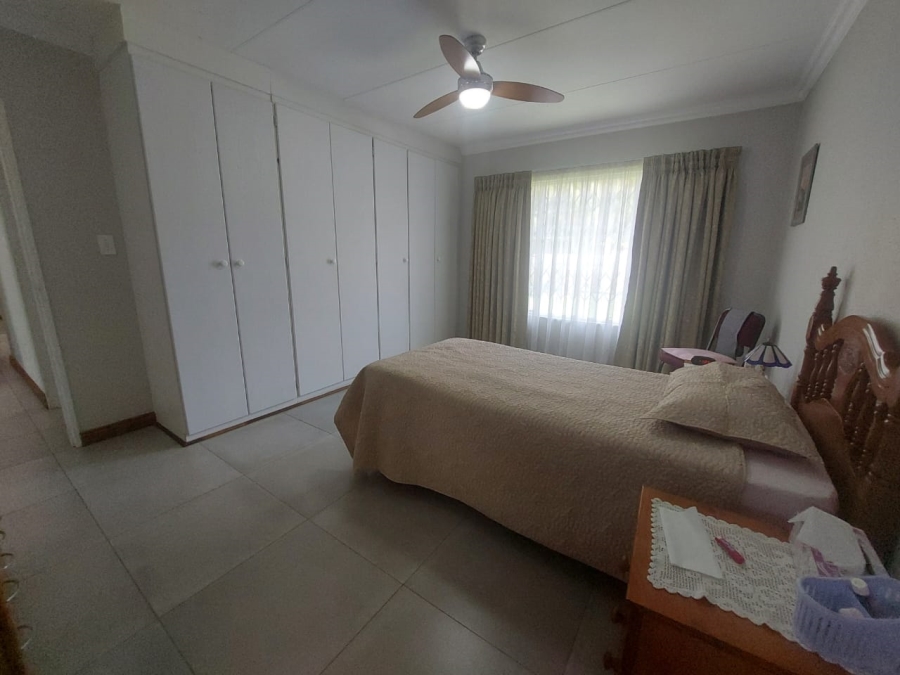 3 Bedroom Property for Sale in Wilgeheuwel Gauteng