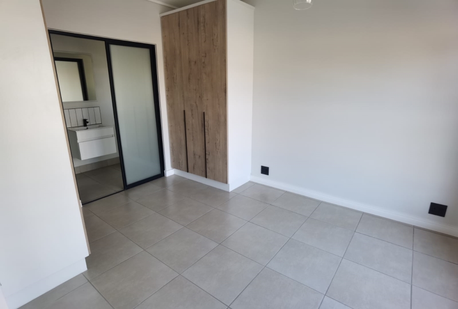 1 Bedroom Property for Sale in Linbro Park Gauteng