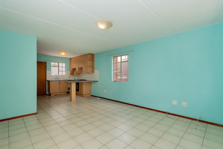 2 Bedroom Property for Sale in Edleen Gauteng