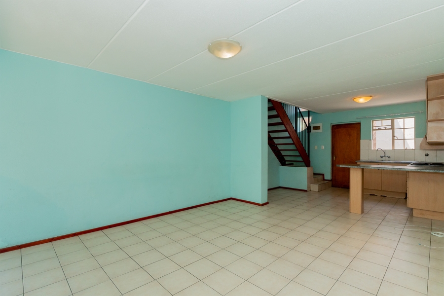 2 Bedroom Property for Sale in Edleen Gauteng