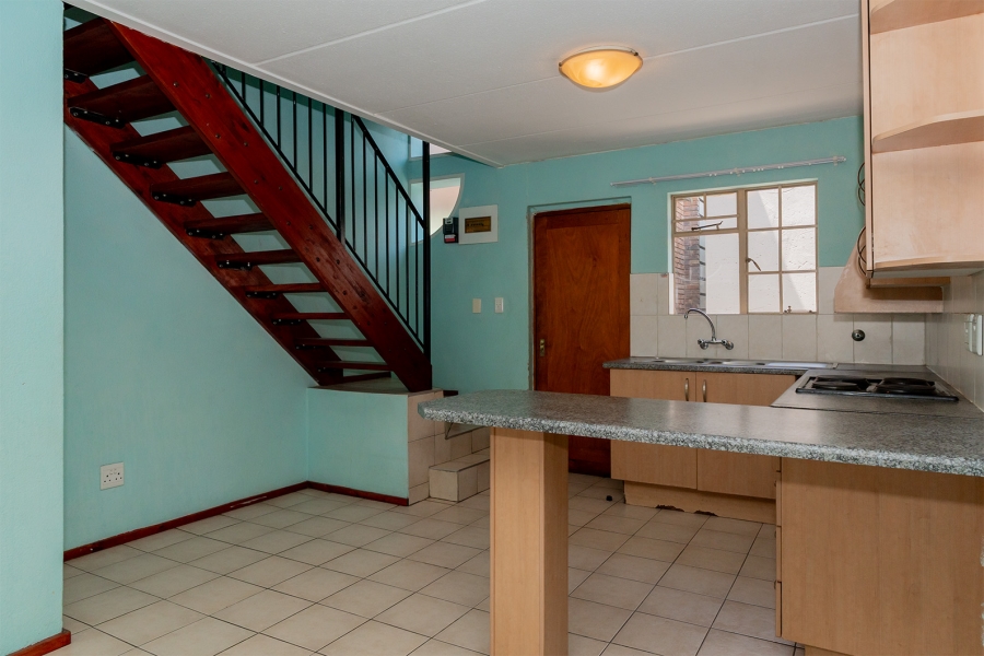 2 Bedroom Property for Sale in Edleen Gauteng