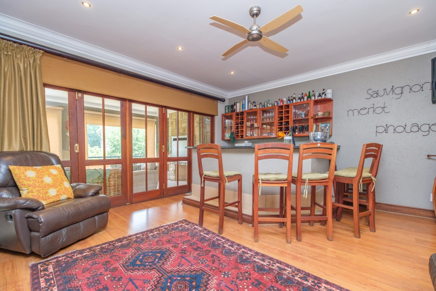 4 Bedroom Property for Sale in Northcliff Gauteng