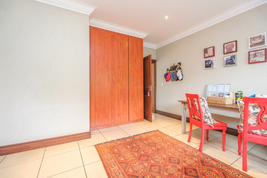 4 Bedroom Property for Sale in Northcliff Gauteng